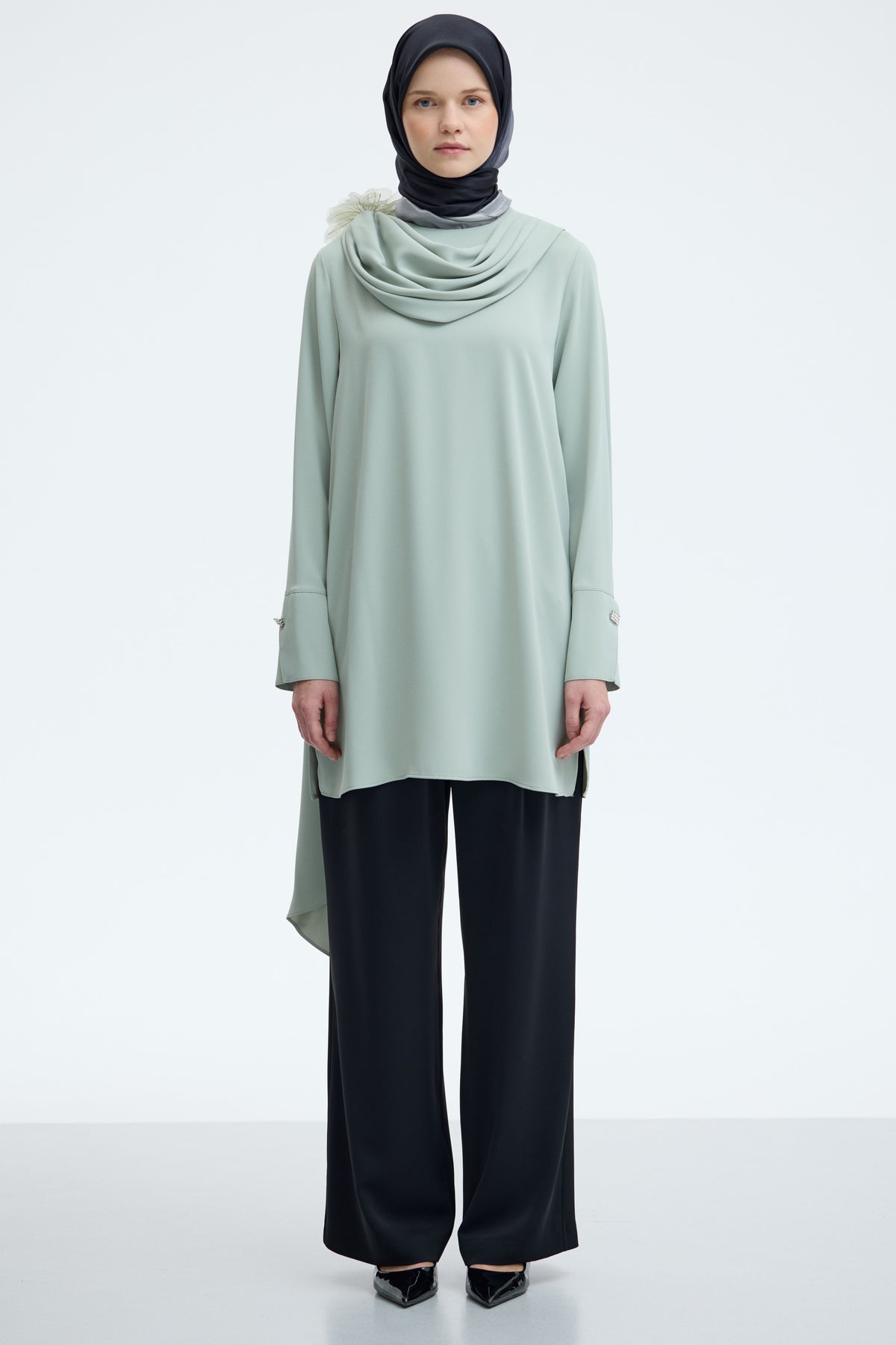 Şal Detaylı Broşlu Tunik - Mint