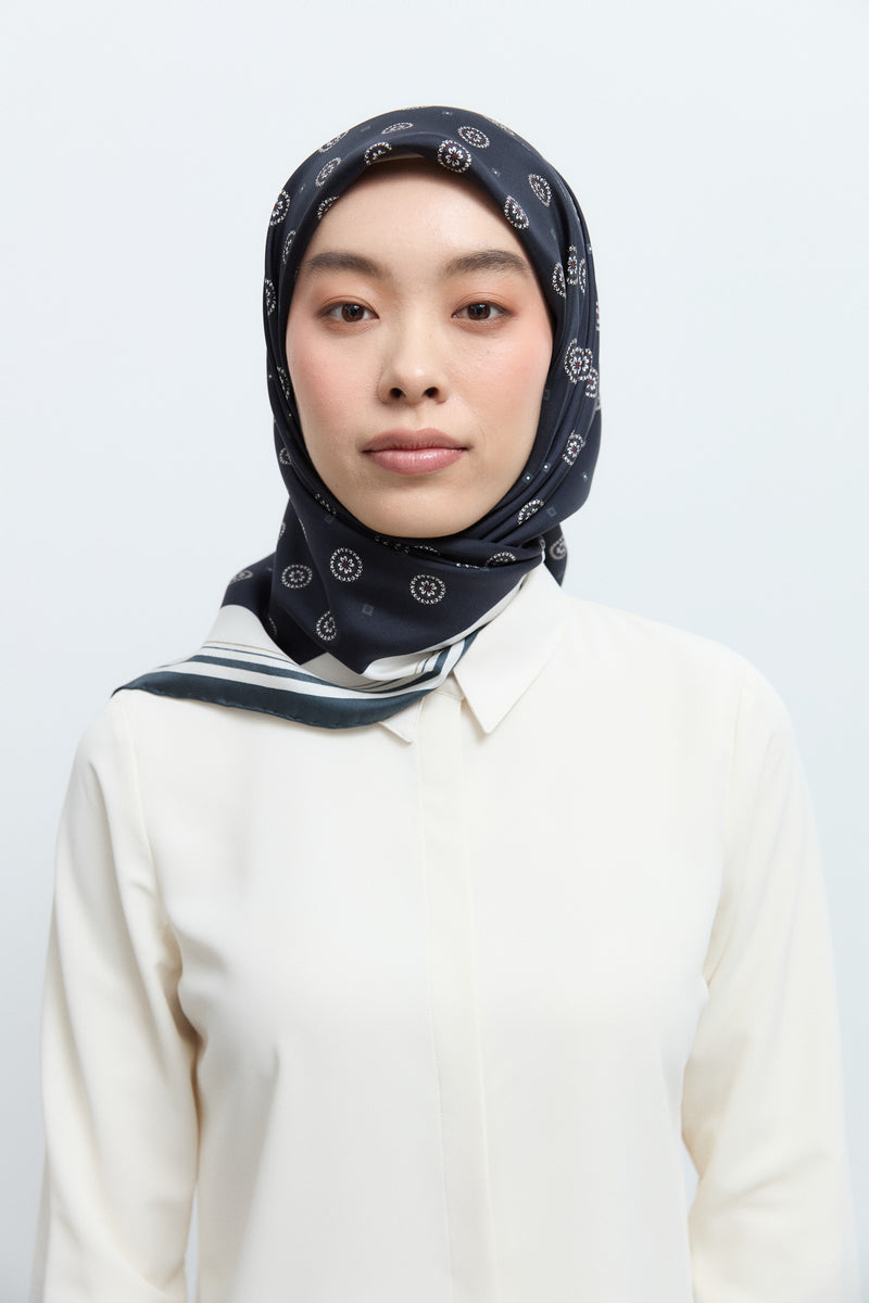 Lina %100 Twill İpek Eşarp - Lacivert TUĞBA