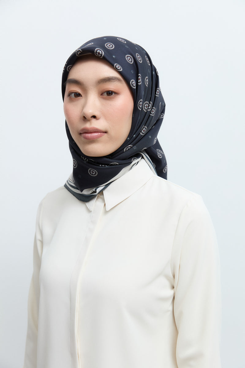 Lina %100 Twill İpek Eşarp - Lacivert TUĞBA