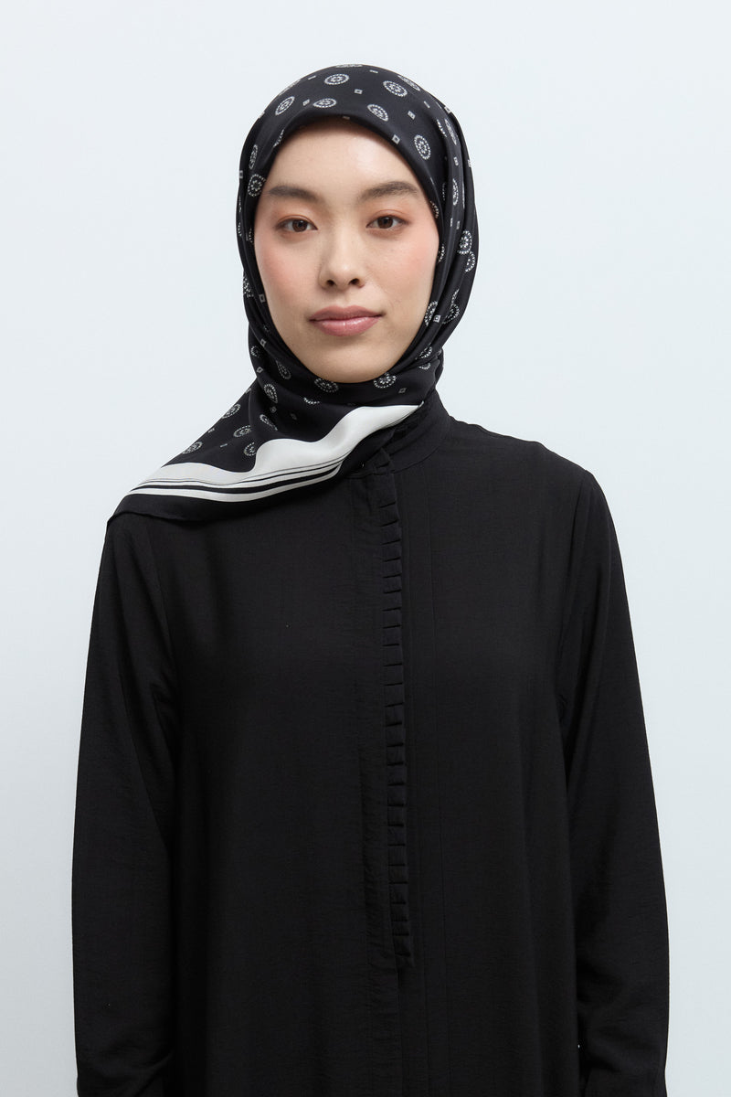Lina %100 Twill İpek Eşarp - Siyah TUĞBA