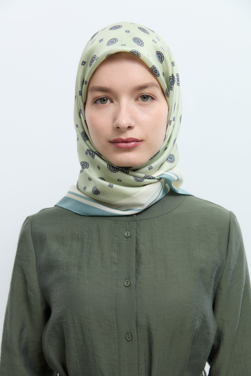 Lina %100 Twill İpek Eşarp - Açık Yeşil TUĞBA