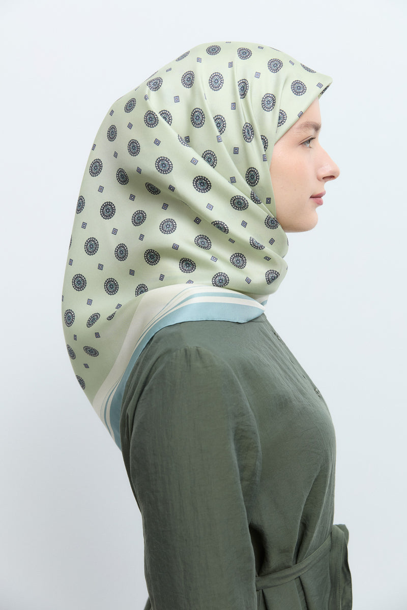 Lina %100 Twill İpek Eşarp - Açık Yeşil TUĞBA