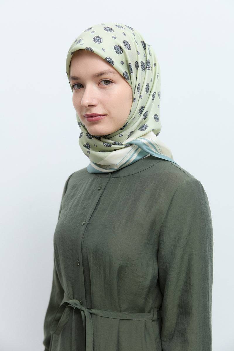 Lina %100 Twill İpek Eşarp - Açık Yeşil TUĞBA