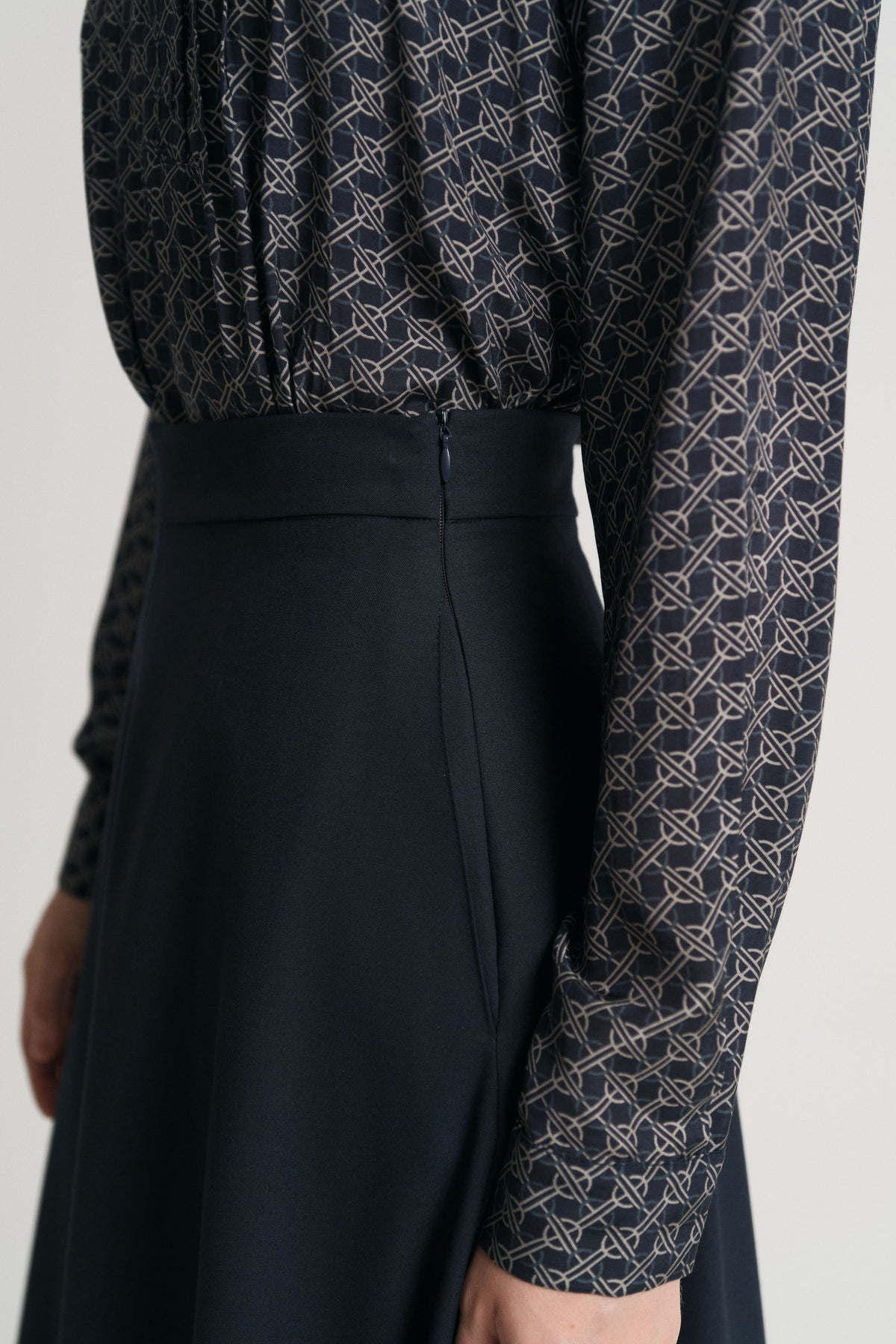 Flounce Comfort Skirt - Navy Blue
