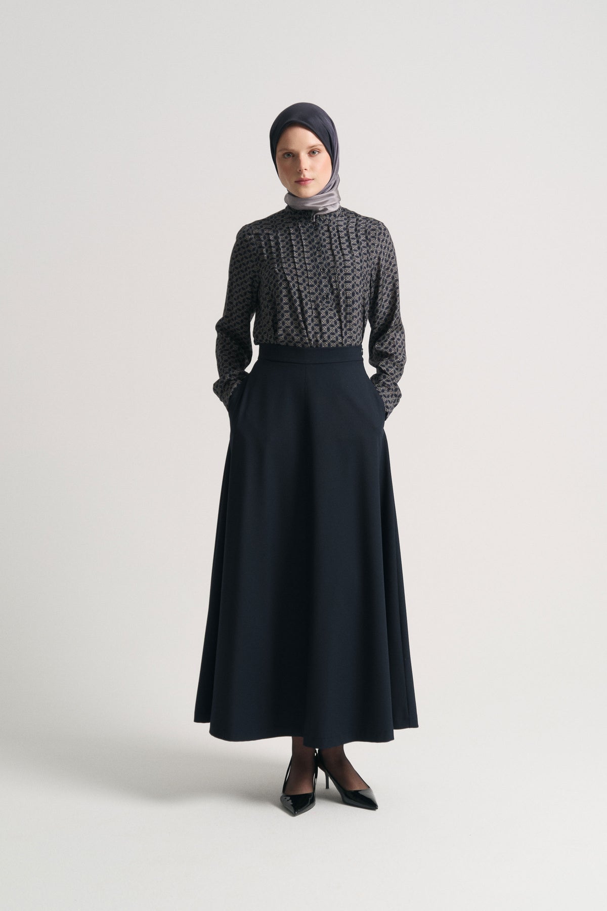 Flounce Comfort Skirt - Navy Blue