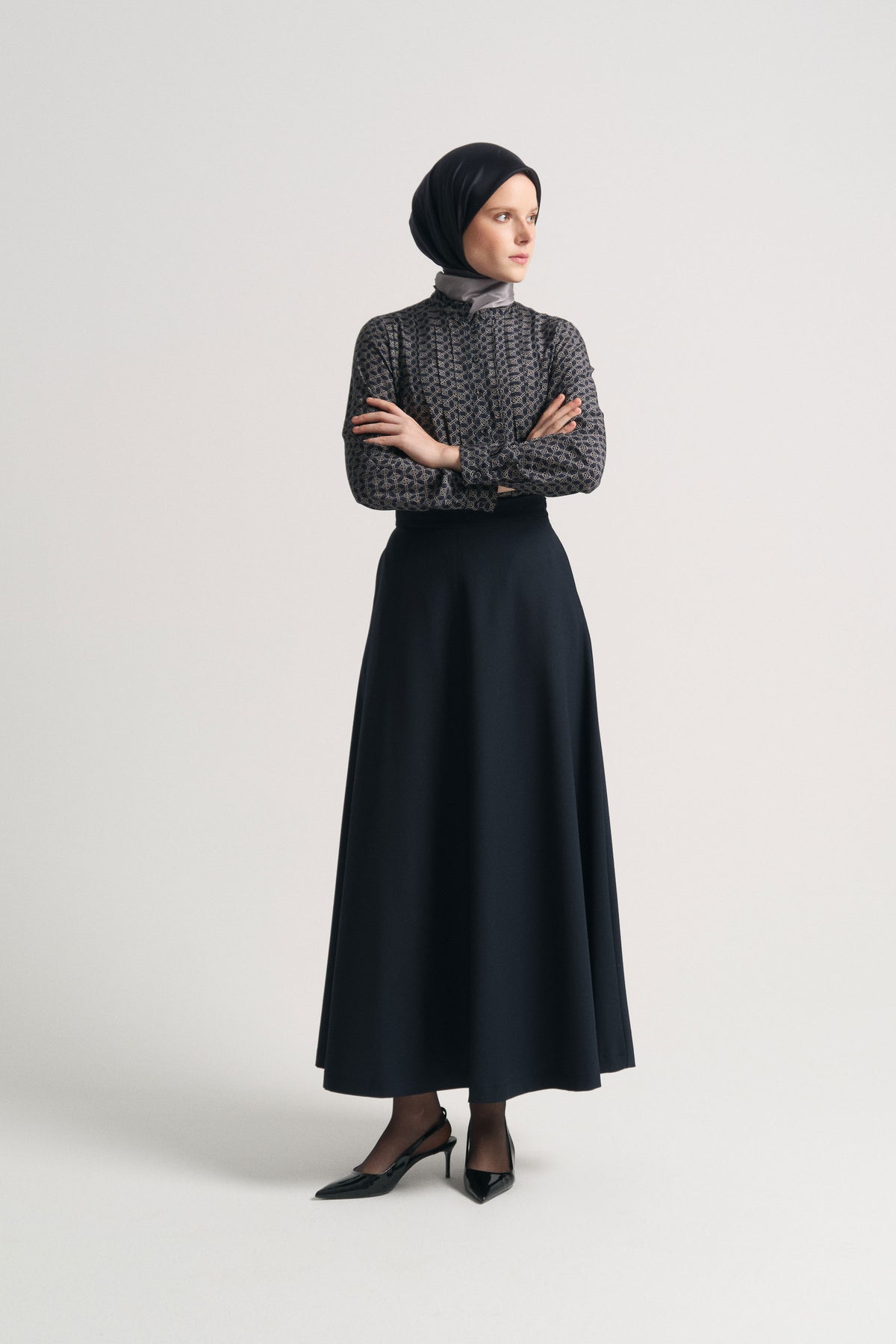 Flounce Comfort Skirt - Navy Blue