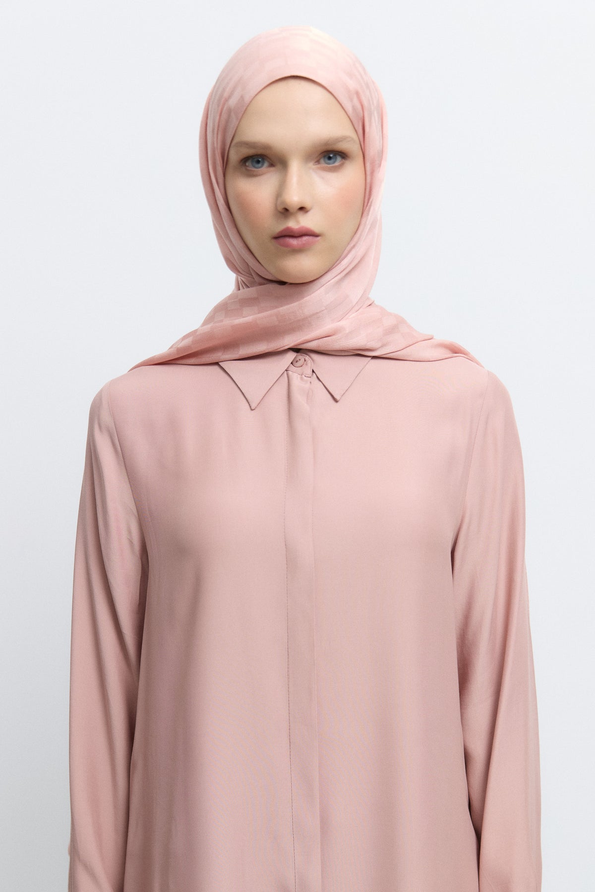 Mir Plush Viscose Blend Jacquard Natural Shawl - Powder