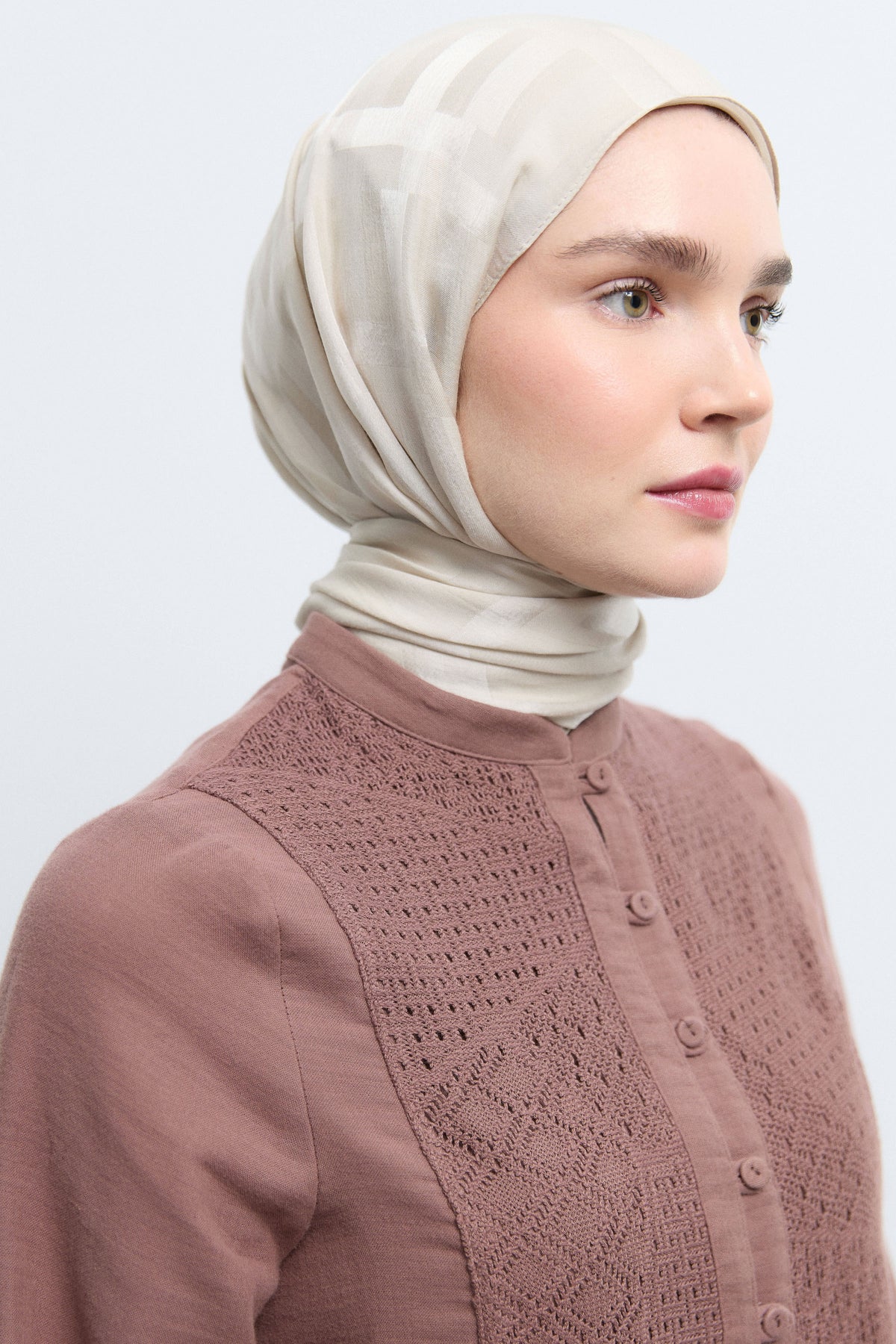 Monogram Floş Viskon Karışım Jakarlı Natural Şal - Taş TUĞBA