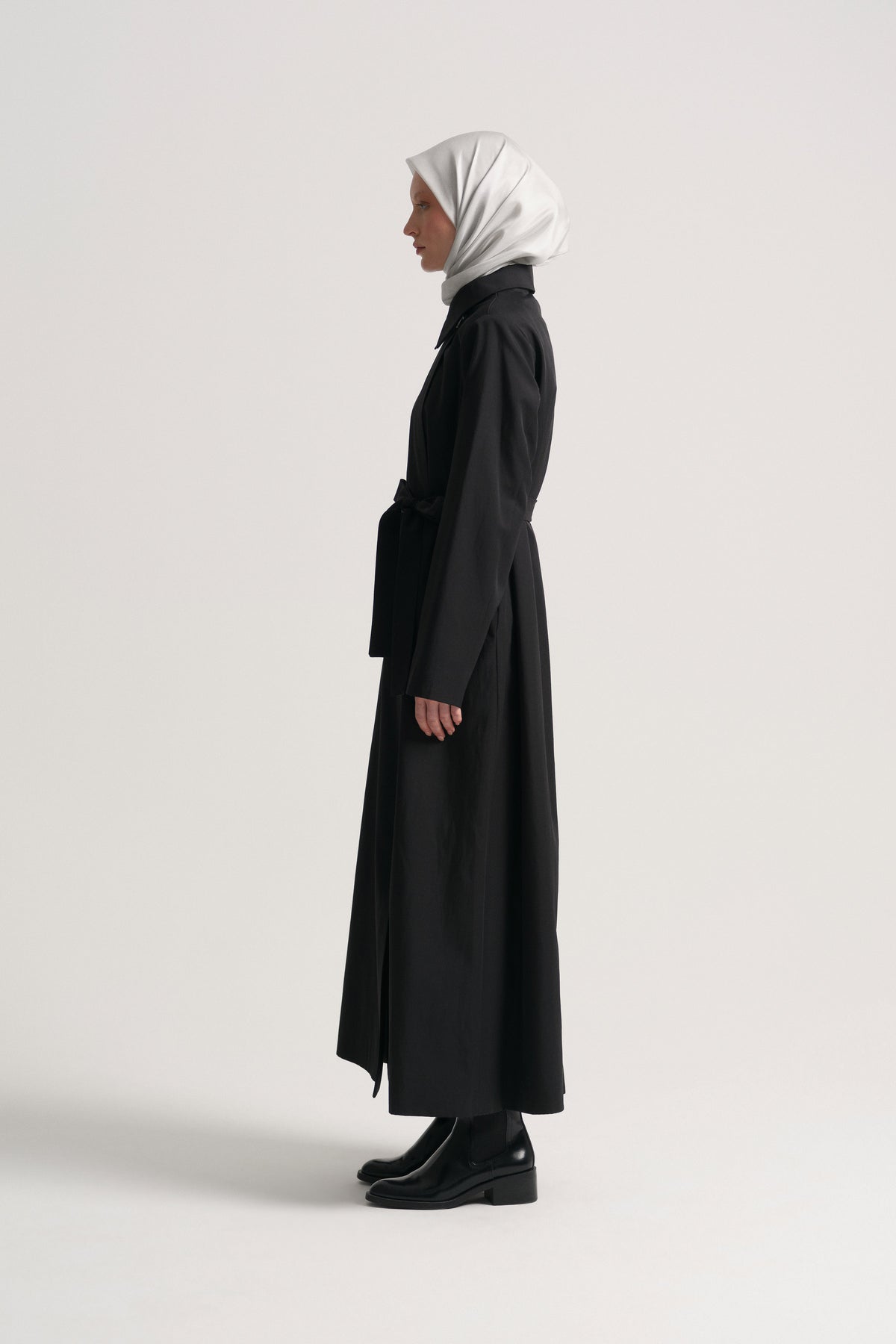 Cotton Blend Abaya with Belt - Black