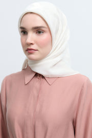 Monogram Lyocell Karışım Jakarlı Natural Eşarp - Beyaz TUĞBA