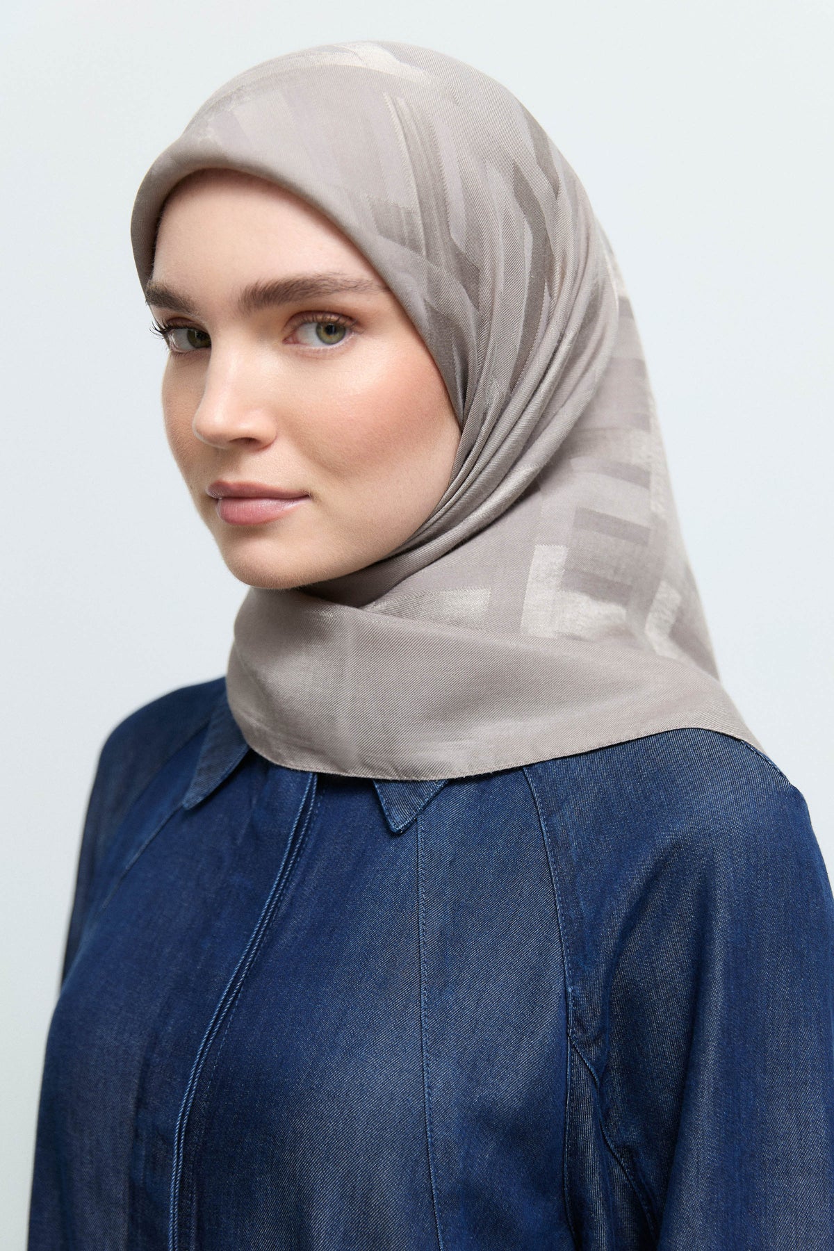 Monogram Lyocell Karışım Jakarlı Natural Eşarp - Vizon TUĞBA