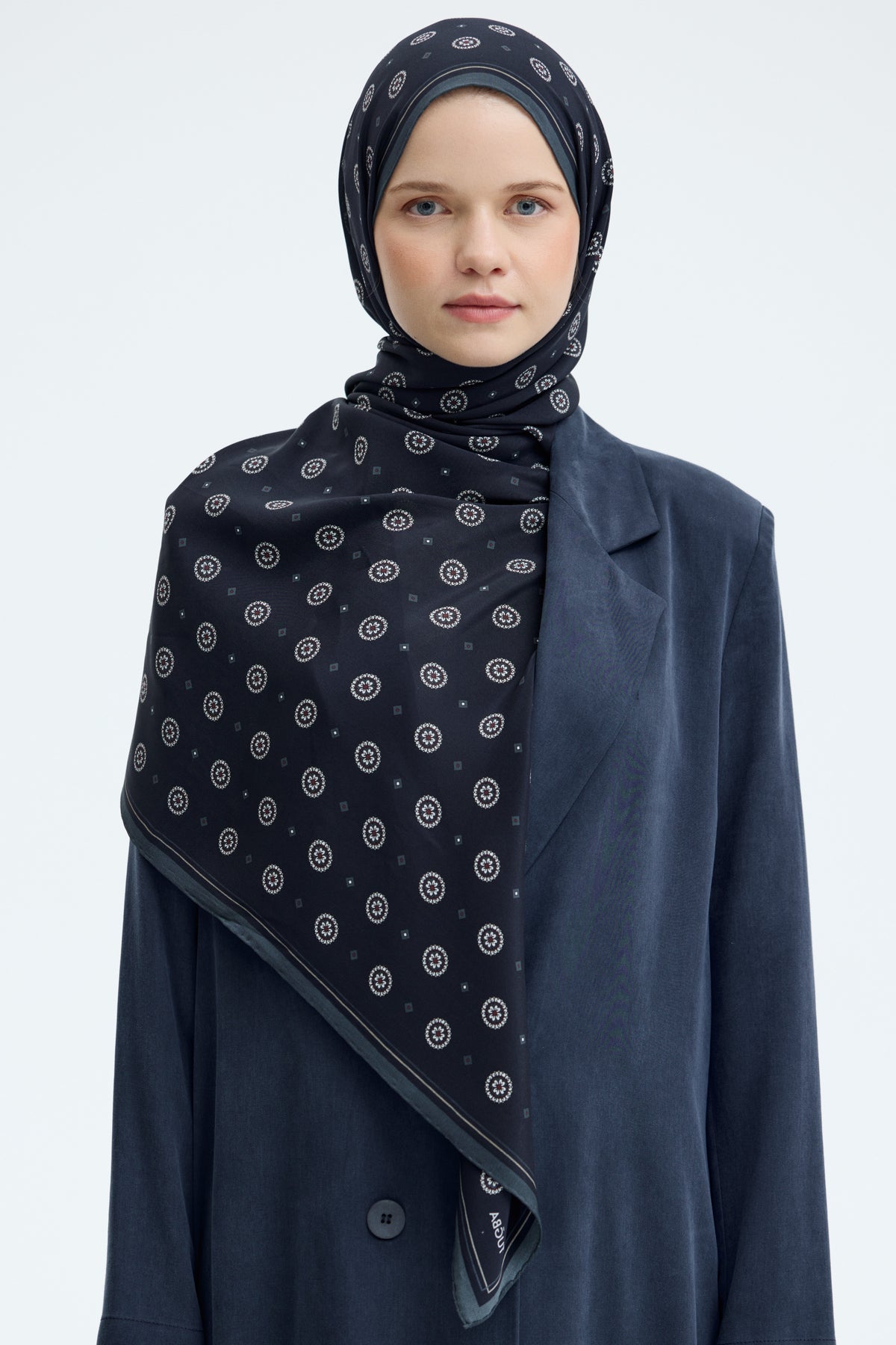 Lina 100% Crepe Silk Shawl - Navy Blue