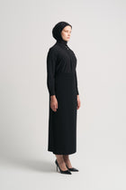 Slit Detail Skirt - Black