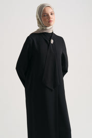 Abaya with Shawl Detail at the Neck - Black
