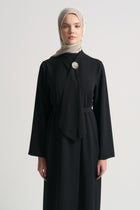 Abaya with Shawl Detail at the Neck - Black