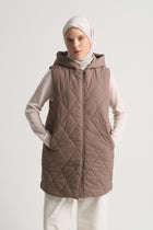 Diamond Pattern Hooded Vest - Mink
