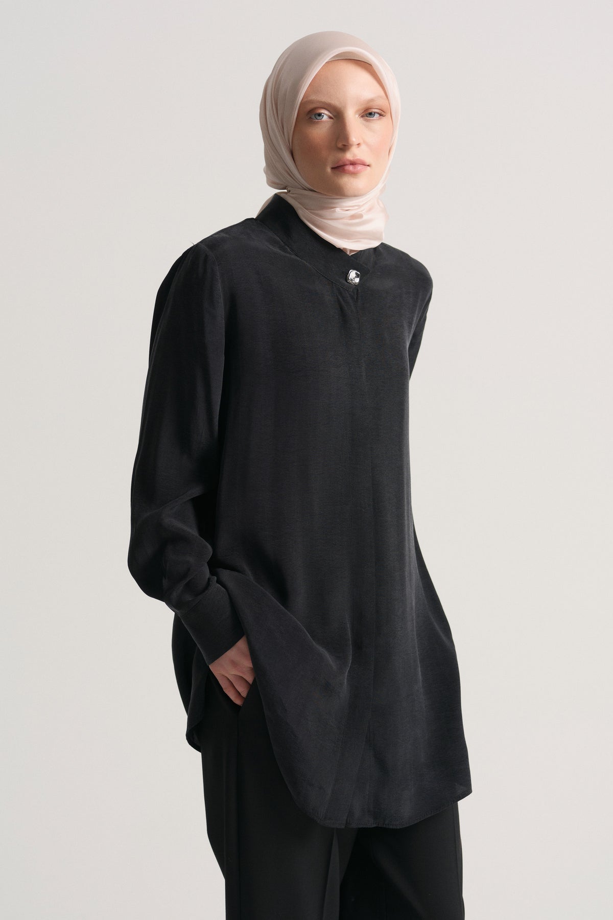 Lyocell Karışım Gizli Patlı Tunik - Antrasit