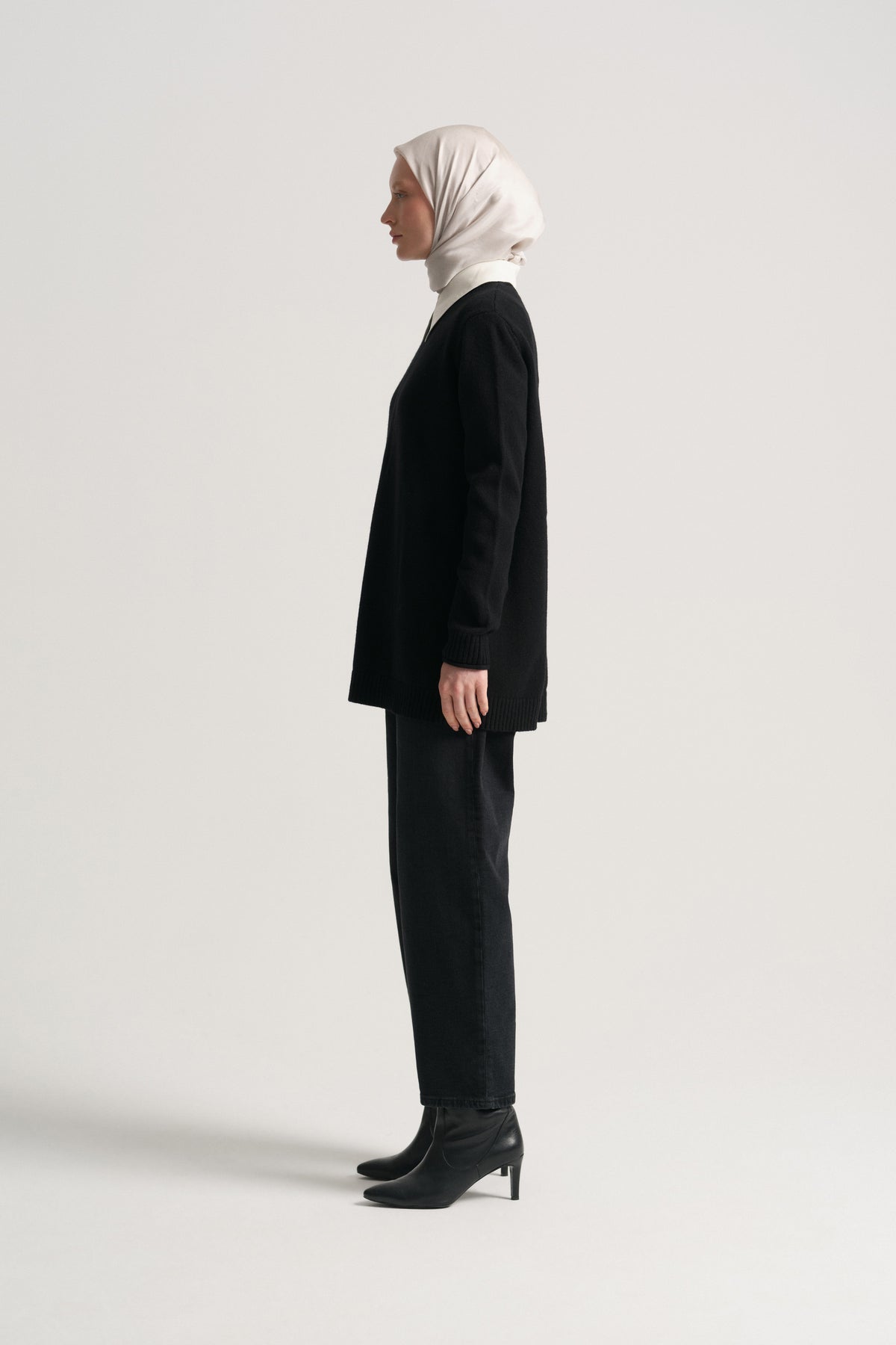 Wool Blend Crewneck Sweater - Black