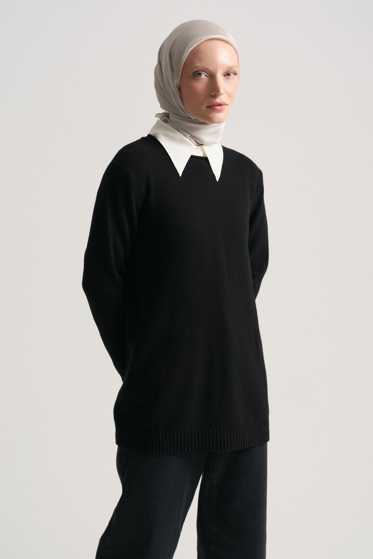 Wool Blend Crewneck Sweater - Black