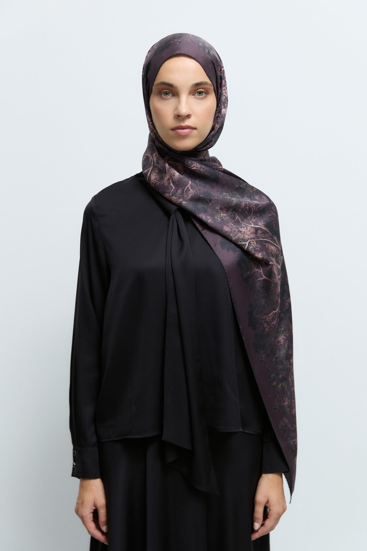 Belva Silk Blend Viscose Shawl - Plum