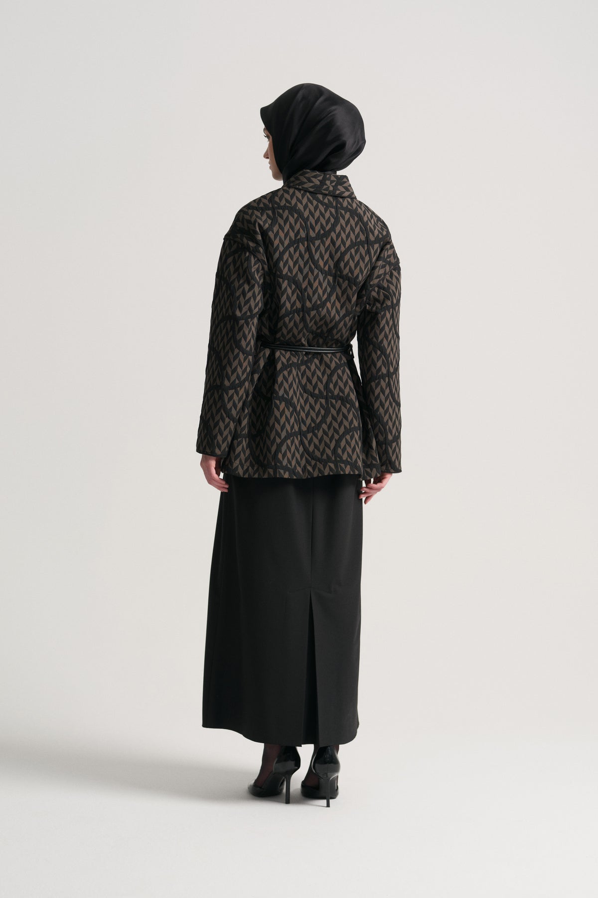 Patterned Kimono with Belt - Black