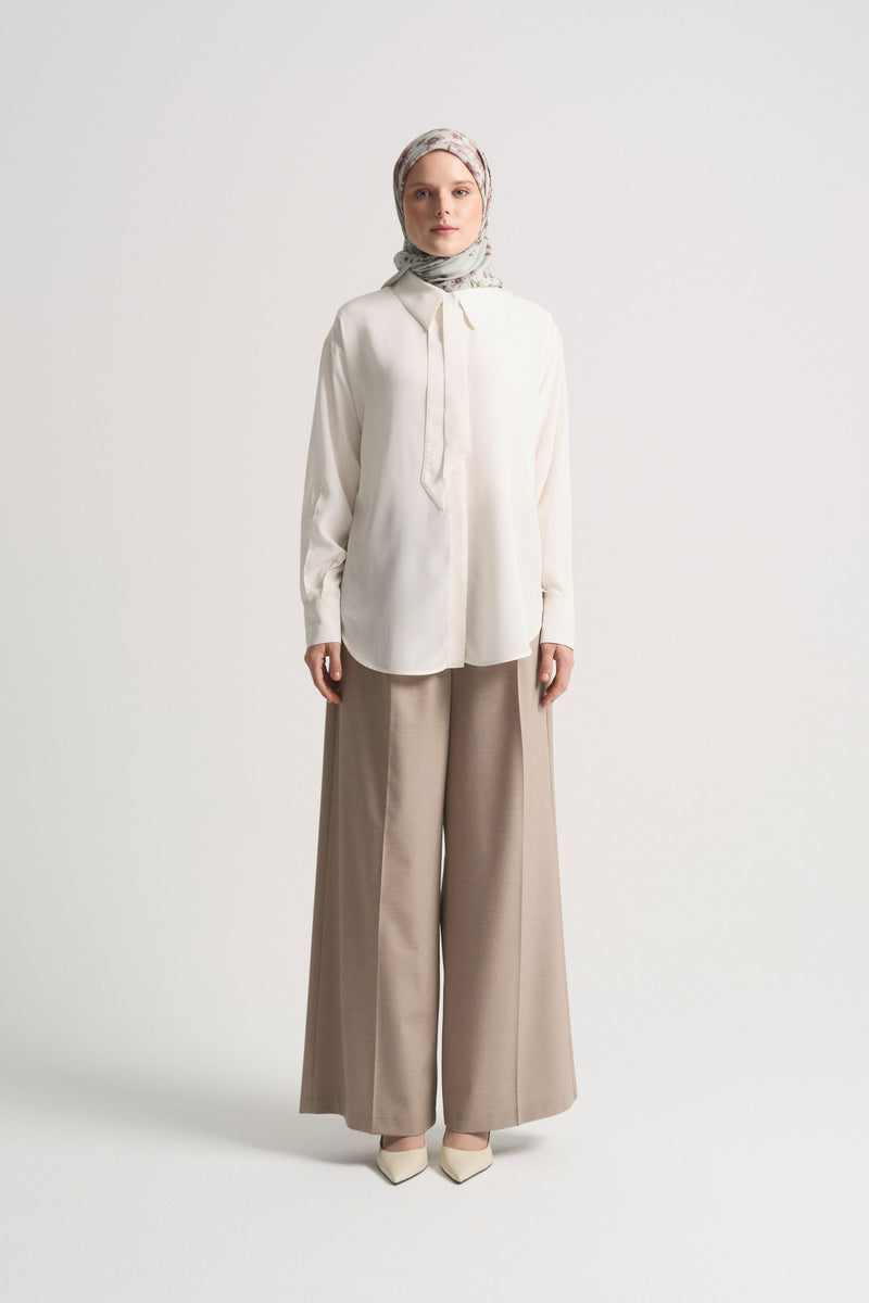 100% Viscose Shirt with Scarf Detail at the Neck - Ecru