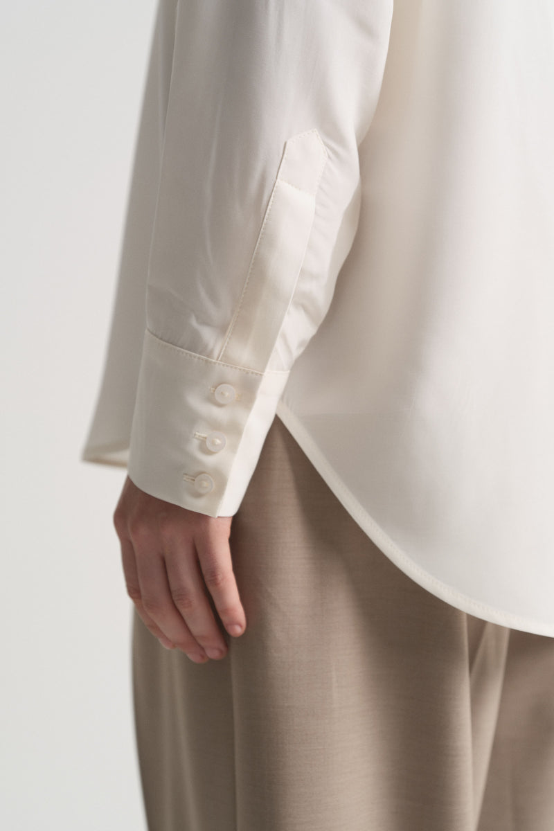 100% Viscose Shirt with Scarf Detail at the Neck - Ecru