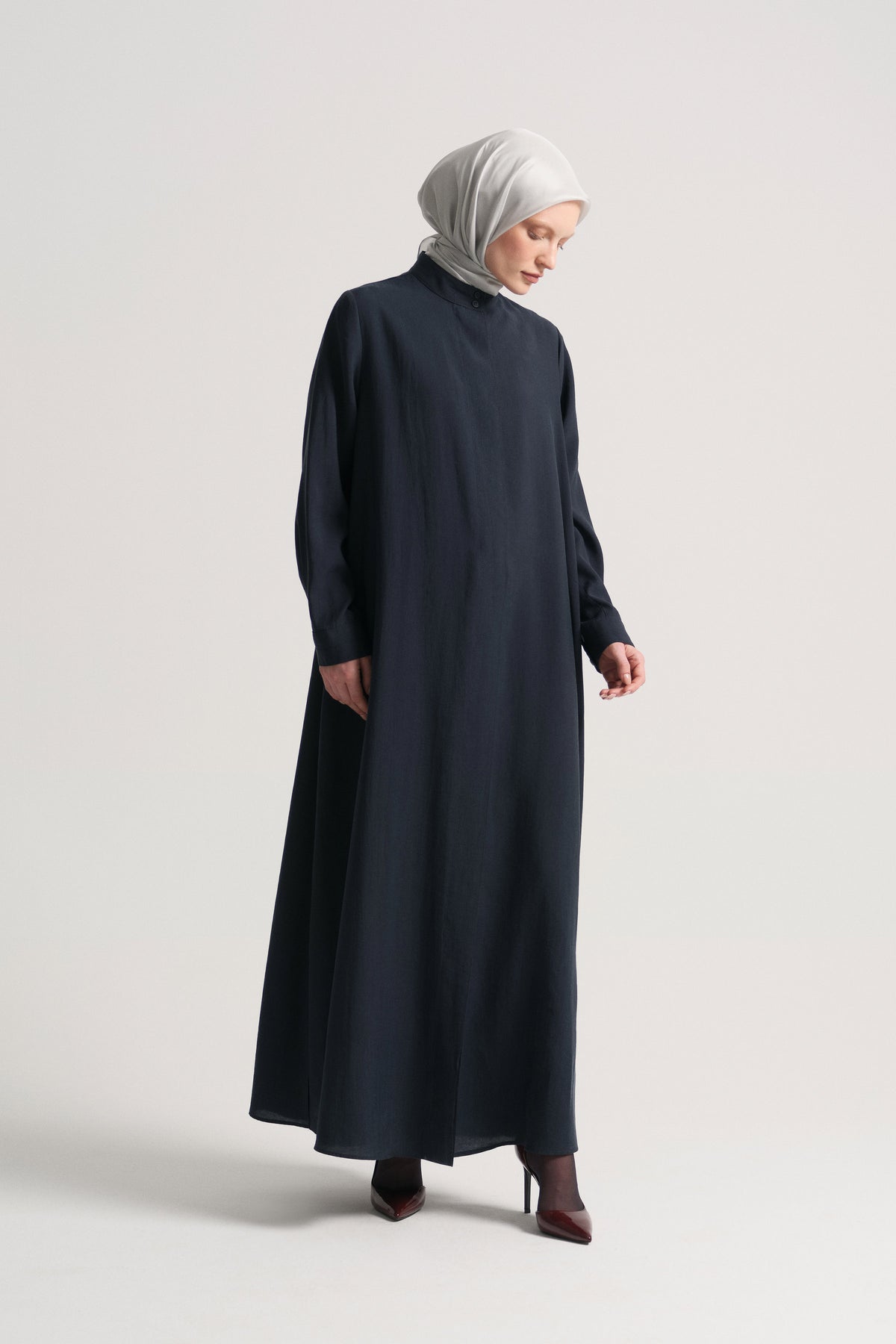 Lyocell Blend Mandarin Collar Abaya - Navy