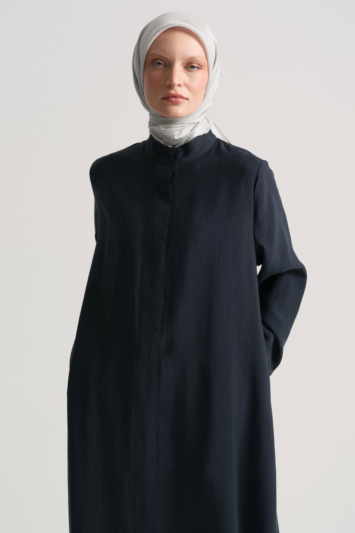 Lyocell Blend Mandarin Collar Abaya - Navy