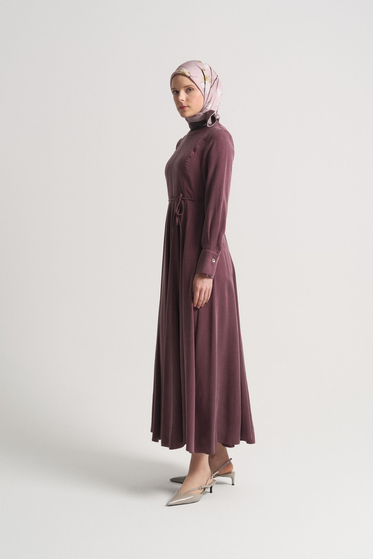 100% Lyocell Flowy Pleated Dress - Burgundy