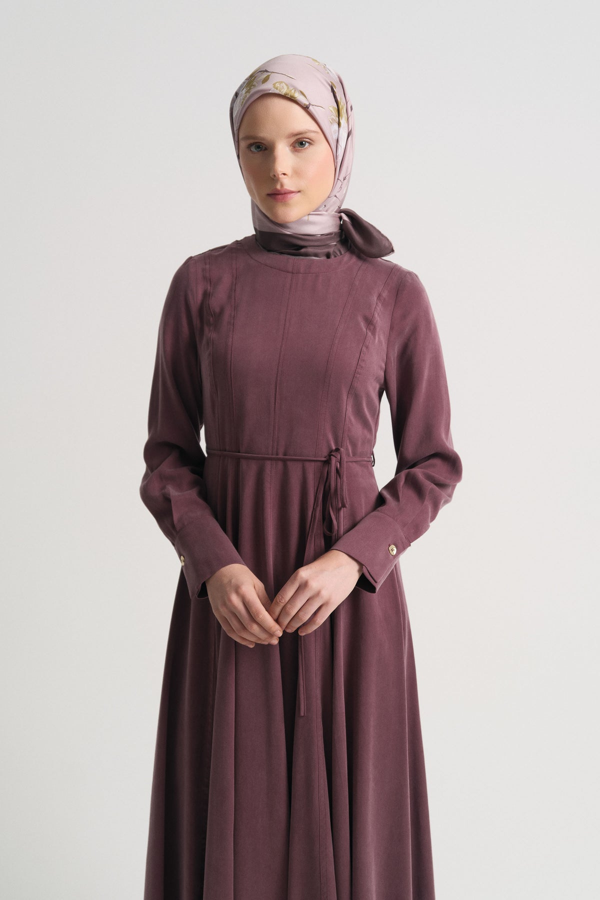 100% Lyocell Flowy Pleated Dress - Burgundy