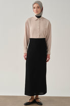 Plikaşe Detaylı Kalem Etek - Siyah TUGBA