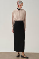 Plikaşe Detaylı Kalem Etek - Siyah TUGBA