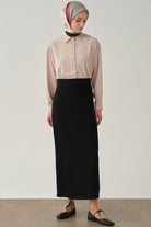 Plikaşe Detaylı Kalem Etek - Siyah TUGBA