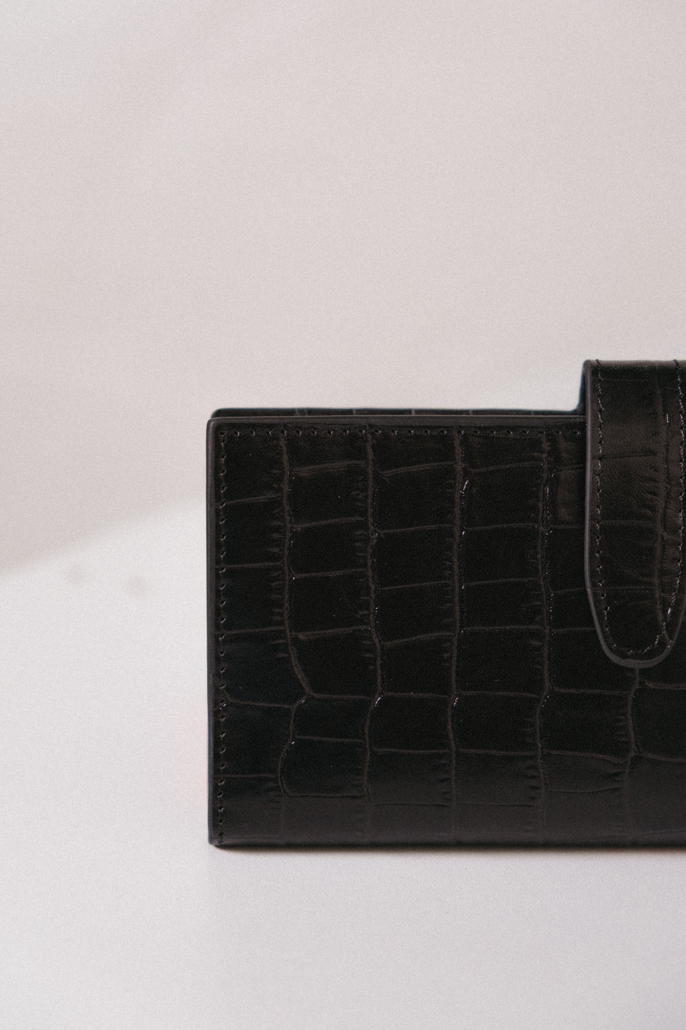 Deri Krokodil Cüzdan - Siyah TUGBA