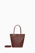 Ortası Dikiş Detaylı Kova Çanta - Bordo TUGBA