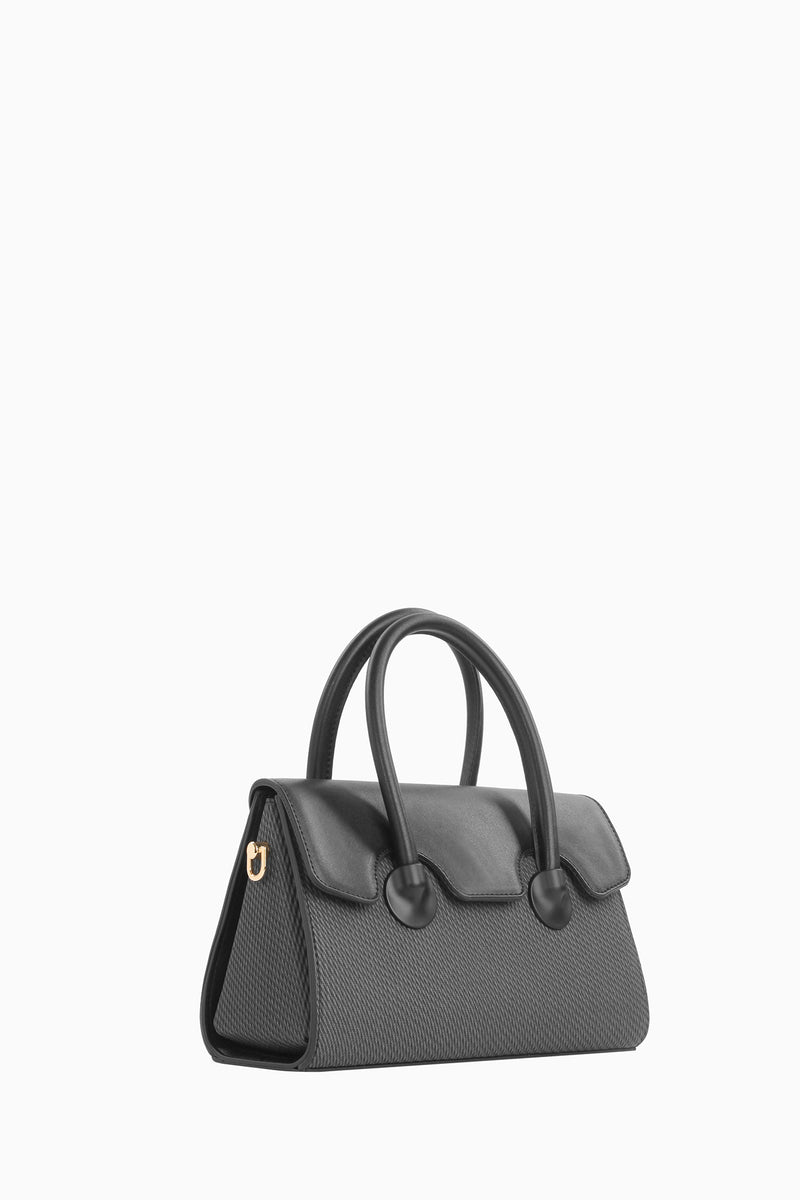 Kapaklı Minimal Çanta - Siyah TUGBA