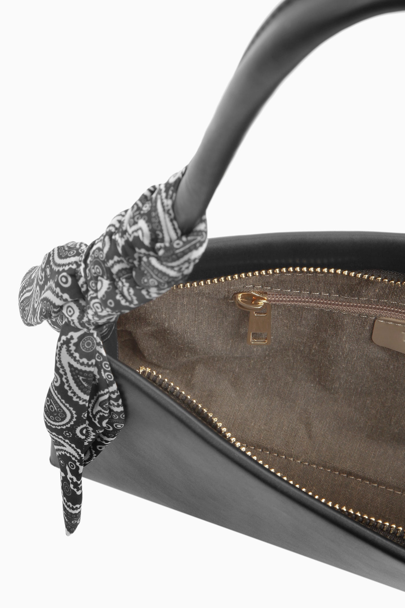 Fular Detaylı Çanta - Siyah TUGBA