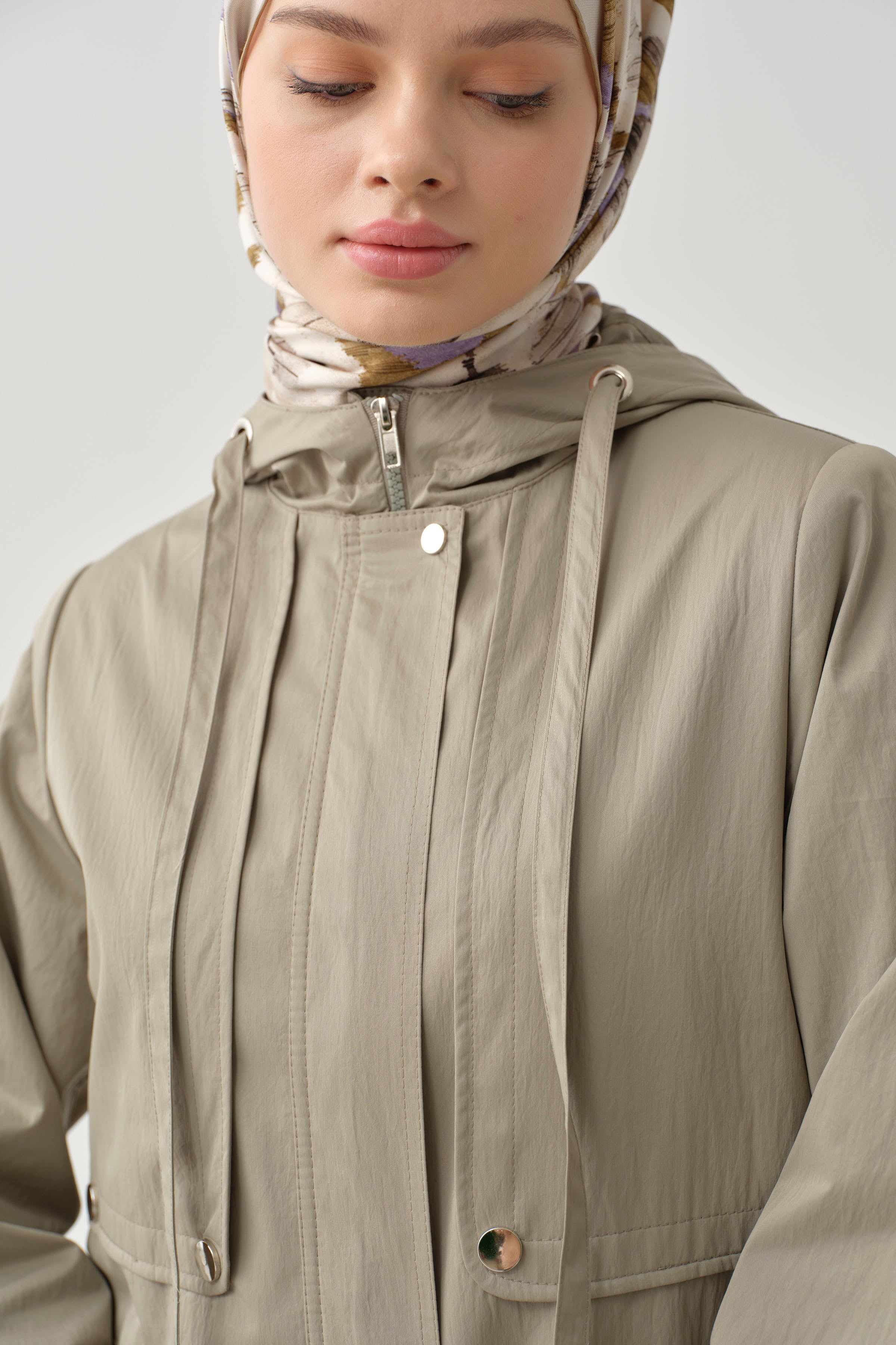 Aller Detaylı Kapüşonlu Pardesü - Mint – TUĞBA