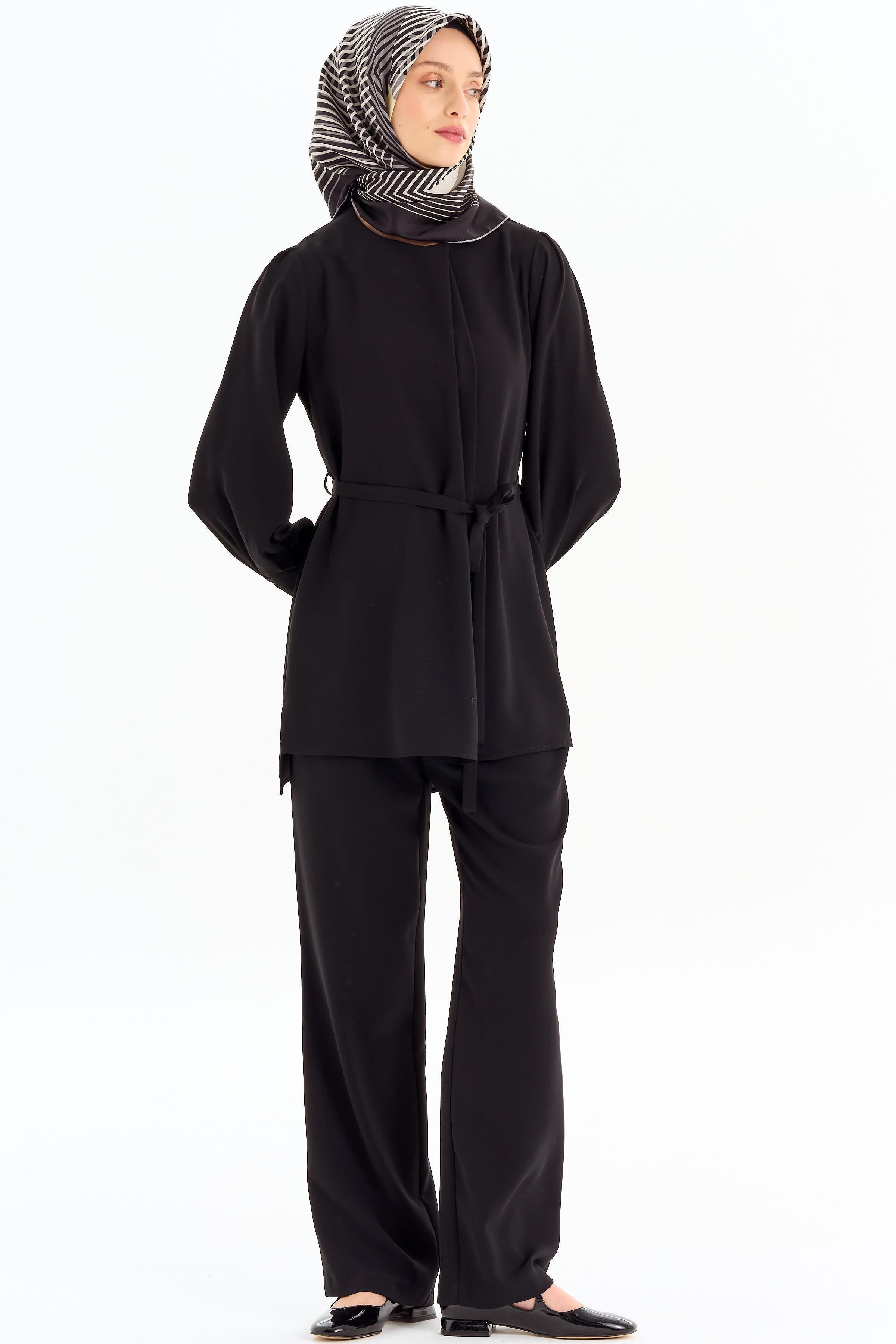 Asimetrik Kol Detaylı Tunik Takım - Siyah TUGBA