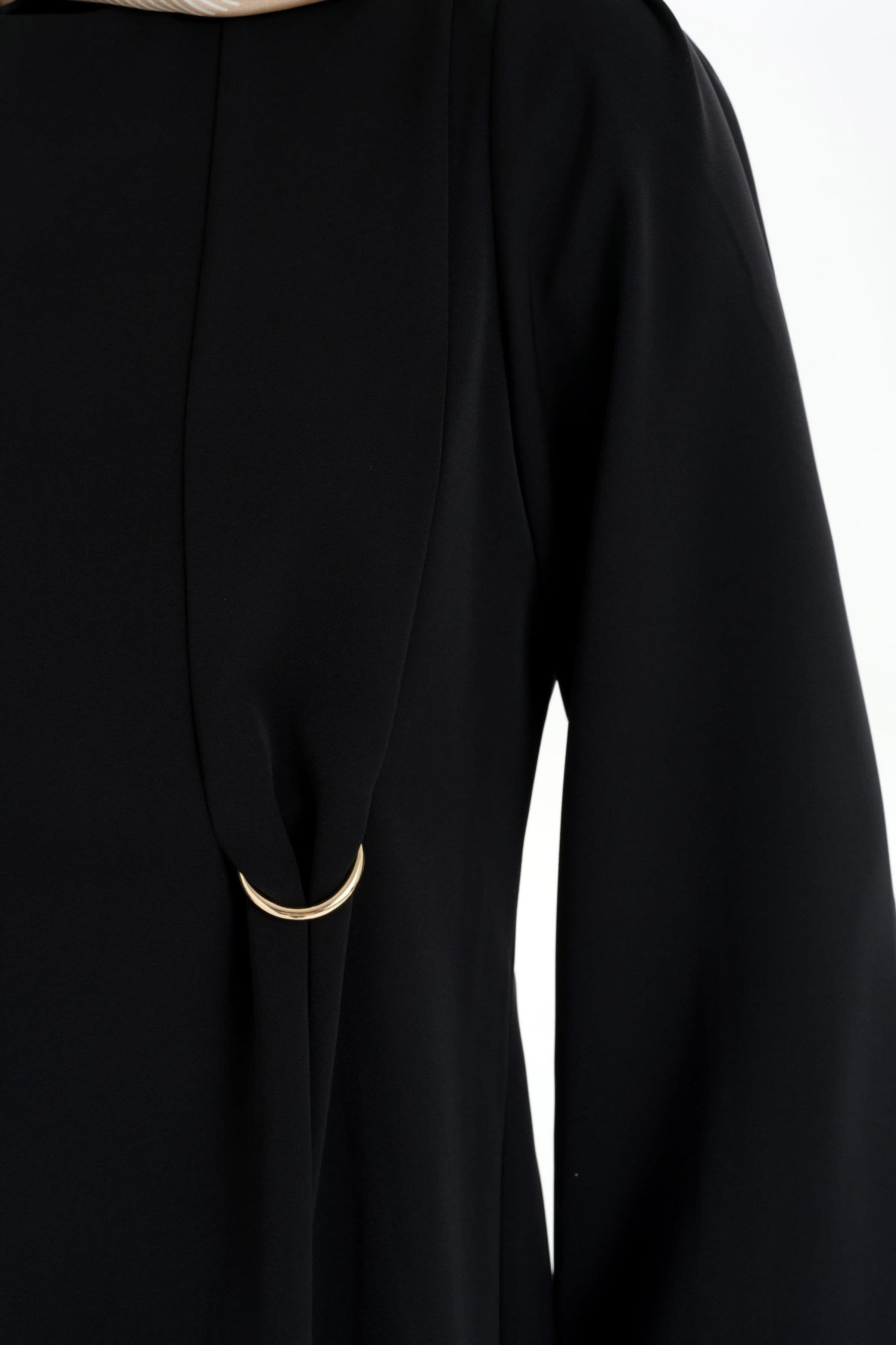 Bel Kısmı Toka Detaylı Bluz - Siyah TUGBA