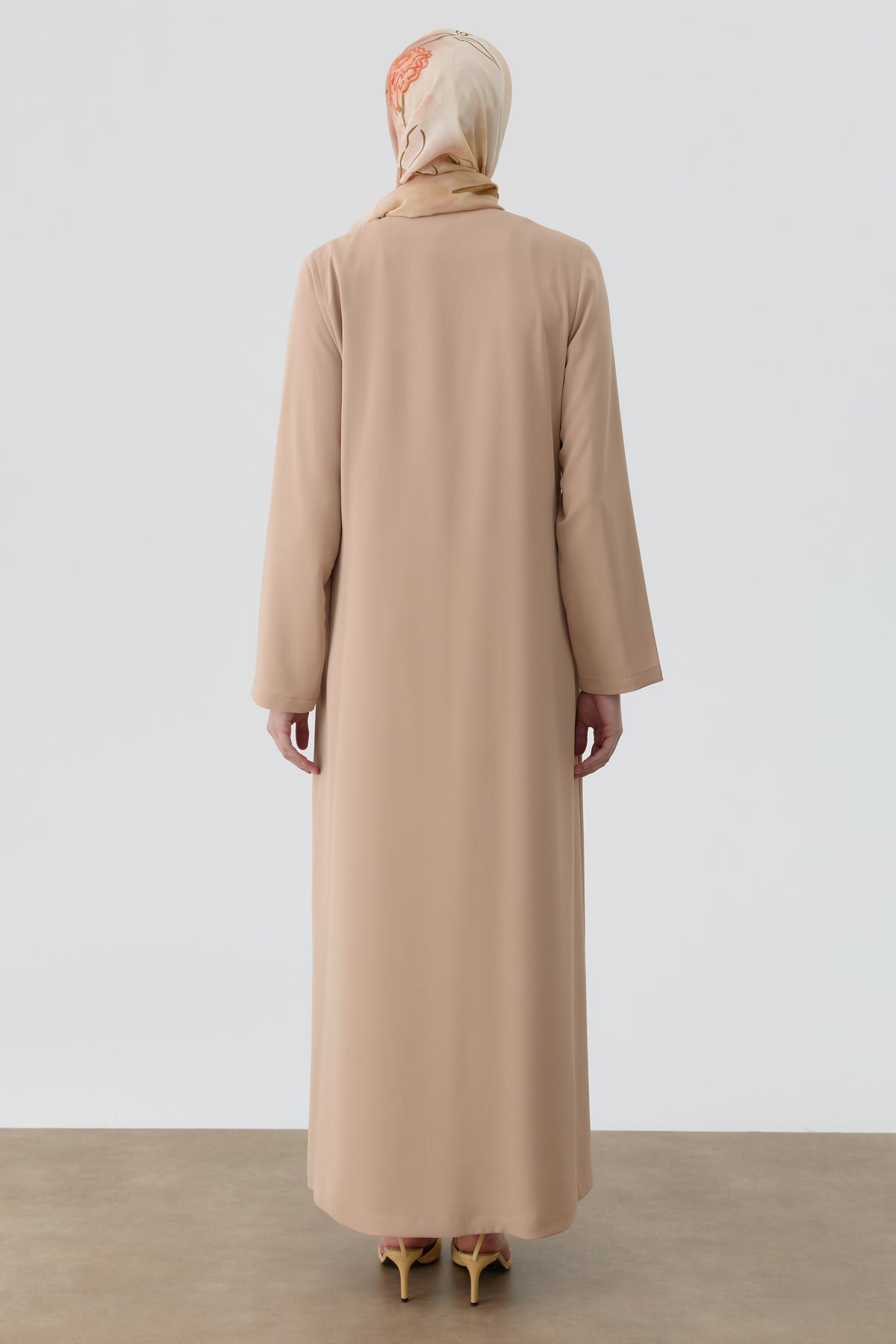 Bel Nervür İşlemeli Abaya - Bej TUGBA