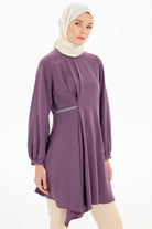 Bel Zincir Aksesuarlı Asimetrik Kesim Tunik - Mor TUGBA
