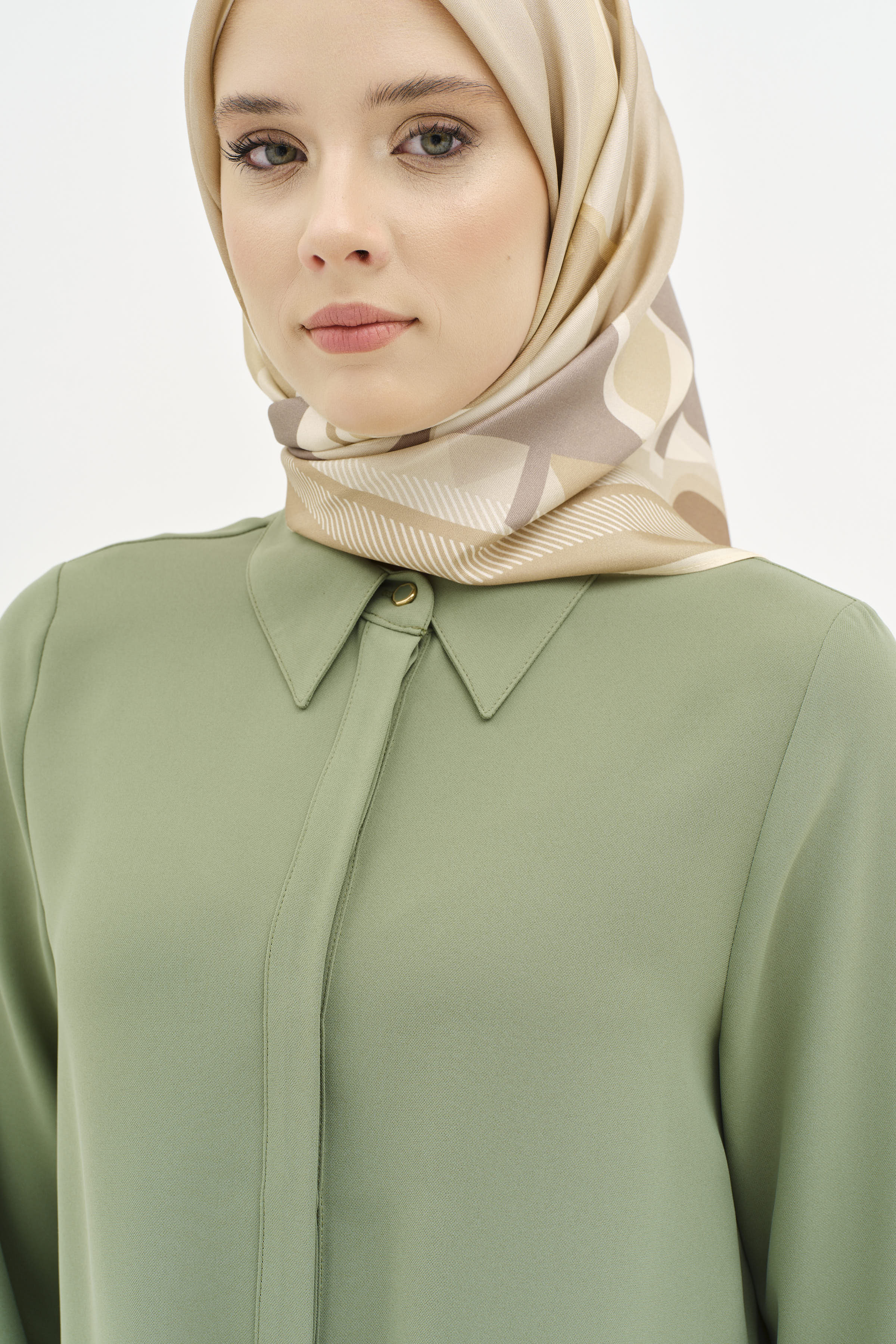 Belden Bağlamalı Gömlek - Mint TUGBA