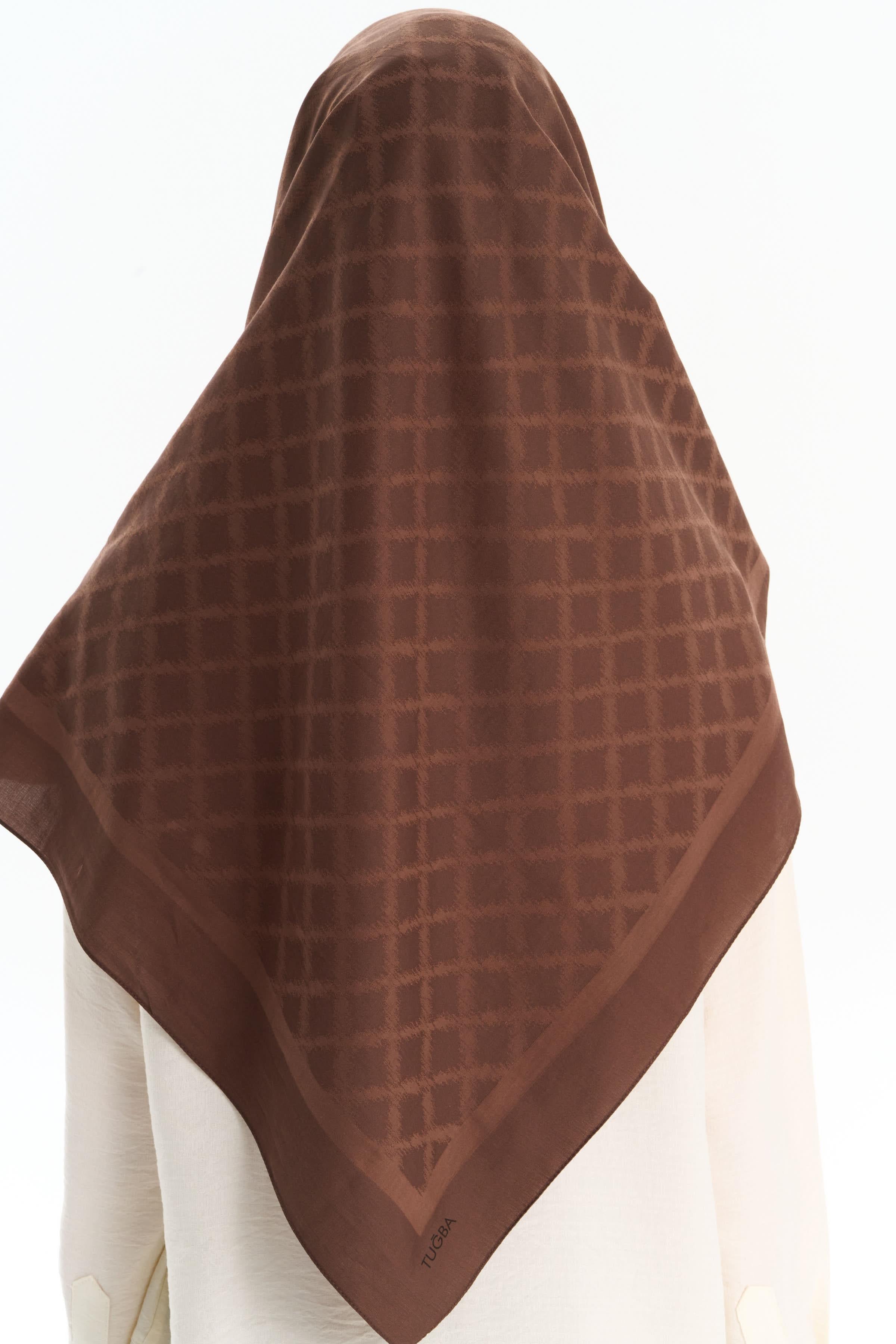 Kare Desen Pamuk Eşarp - Açık Kahve TUGBA