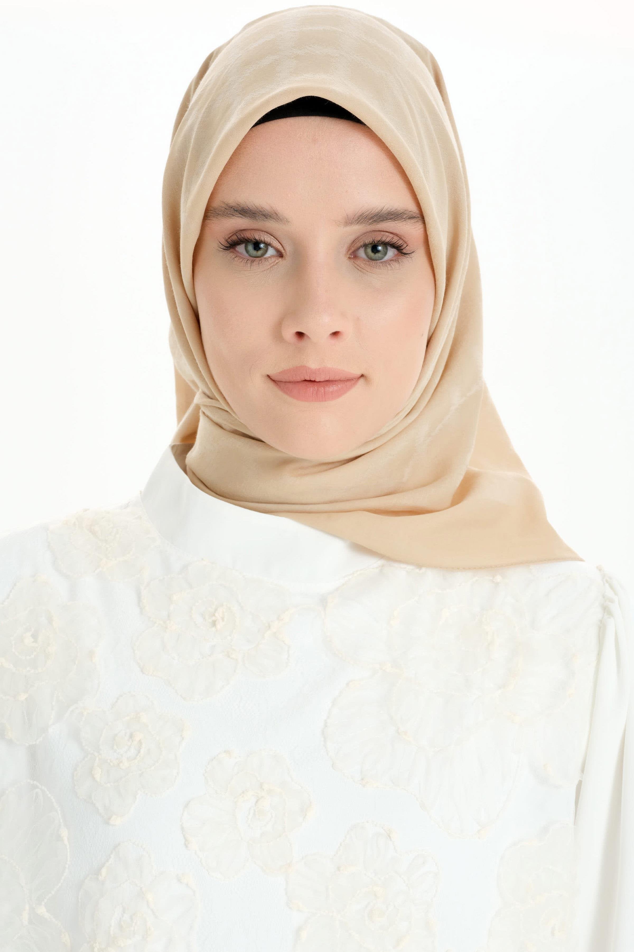 Kare Desen Pamuk Eşarp - Bej TUGBA