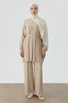 Bol Paça Beli Kemerli Pantolon - Bej TUGBA