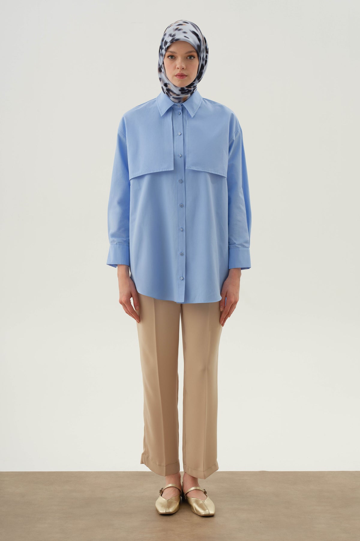 Wide Leg Darted Trousers - Beige