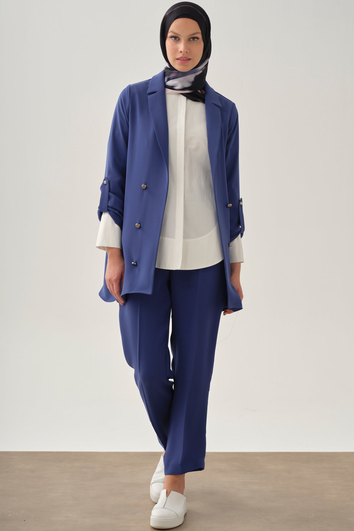 Wide Leg Darted Trousers - Indigo