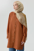 Brit Düğmeli Yırtmaçlı Tunik - Tarçın TUGBA